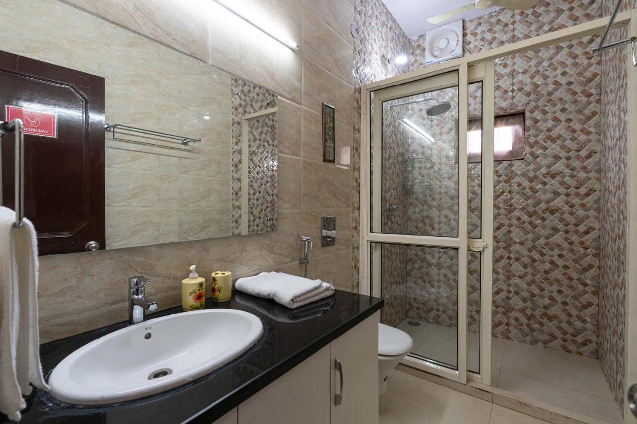 Villa Woodside Meadows By Veo - Part Of Stayvista Kasauli Exterior photo